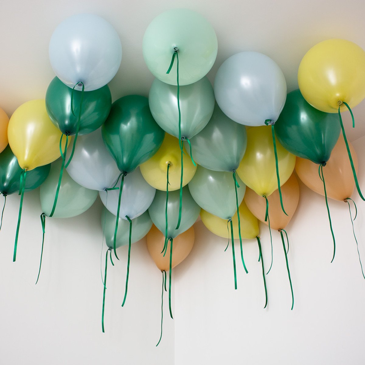 Dinosaur Helium Ceiling Balloons Party-Ready!