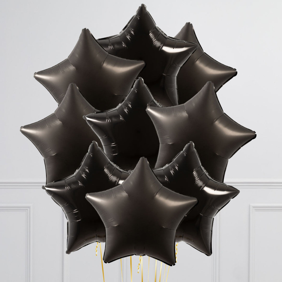 Midnight Star Foil Balloons – Chic Helium Bunches Delivered in Dubai
