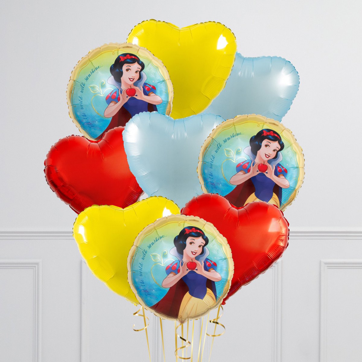 Snow White Heart Balloon Bunch – Elegant Party Decor in Dubai