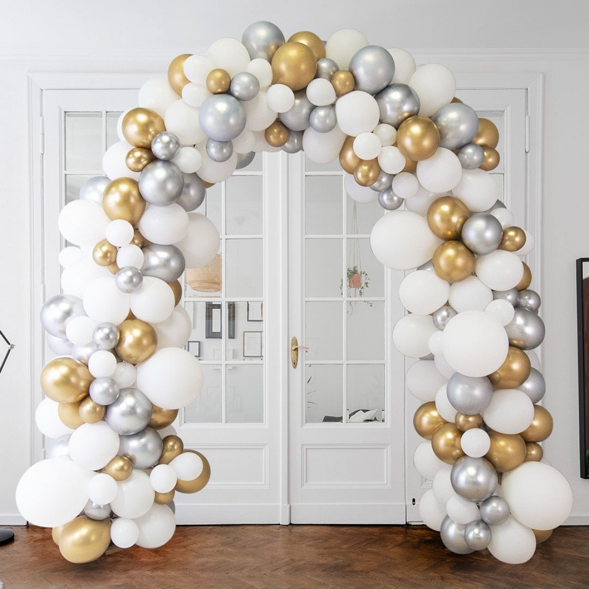 Stylish Metallic Balloon Arch