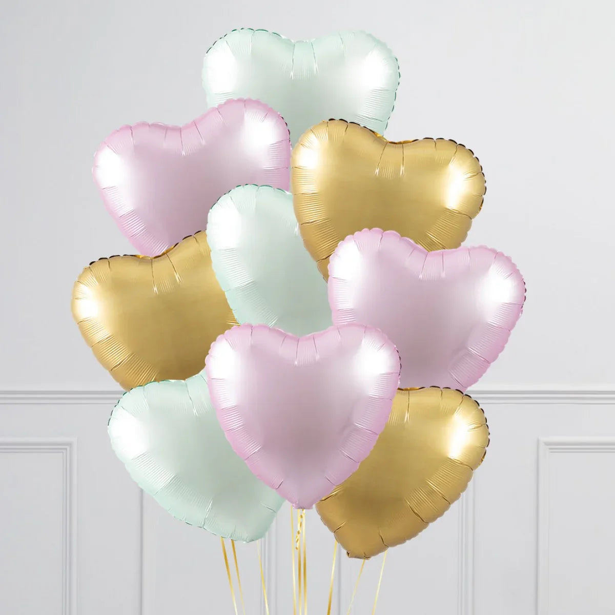 Pastel Chrome Hearts Foil Balloon Bunch – Elegant Gift Balloons in Dubai