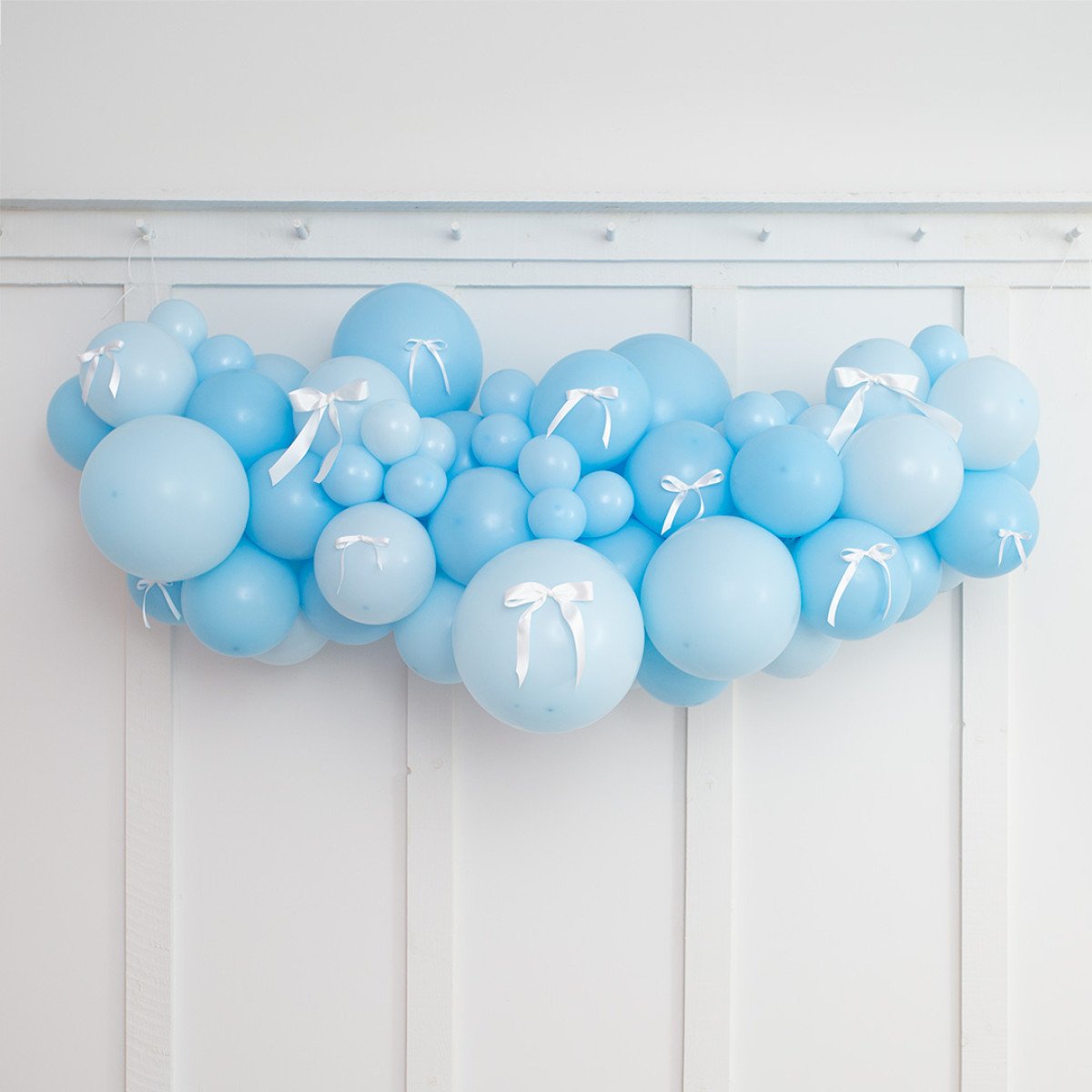 Baby Blue Inflated Balloon Garland – 2m