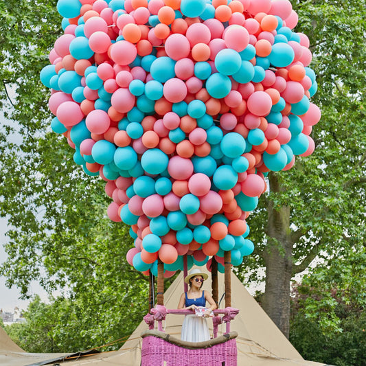 Custom Hot Air Balloon Displays in Dubai