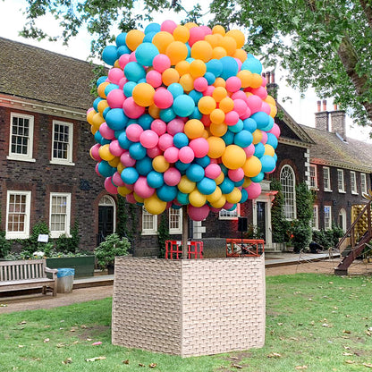 Custom Hot Air Balloon Displays in Dubai