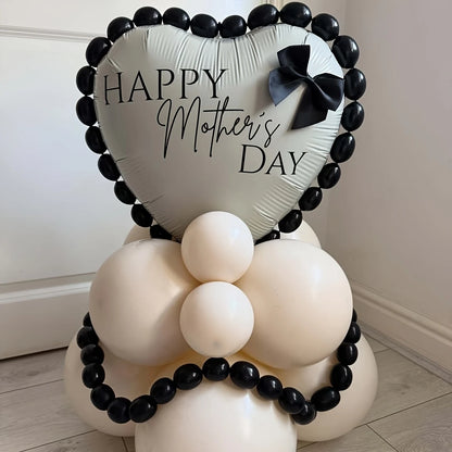 Heart-Shaped Balloon Kit – Romantic Balloon Décor in Dubai