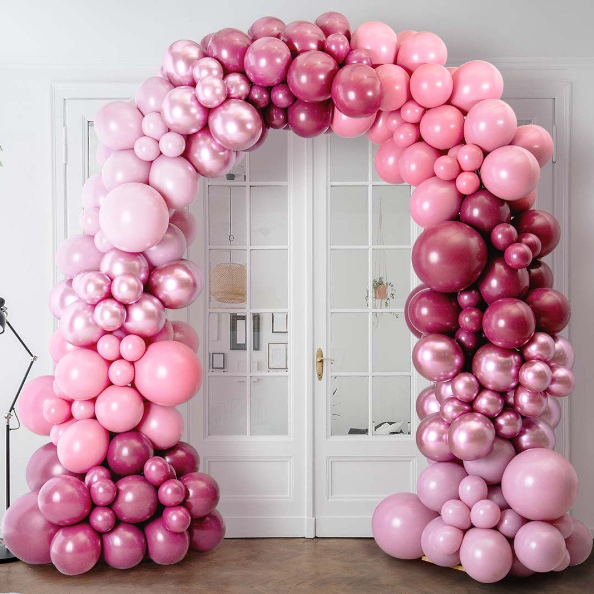 Mulberry Chrome Balloon Arch – Luxury Party Decor in Dubai