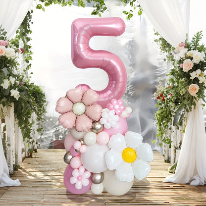 Pink Number Balloon Column with Daisy Accents – Daisy-Themed Party Decor in Dubai