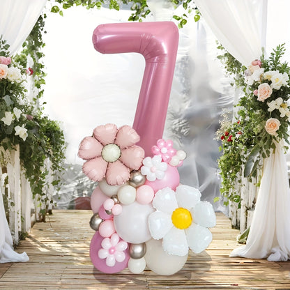 Pink Number Balloon Column with Daisy Accents – Daisy-Themed Party Decor in Dubai