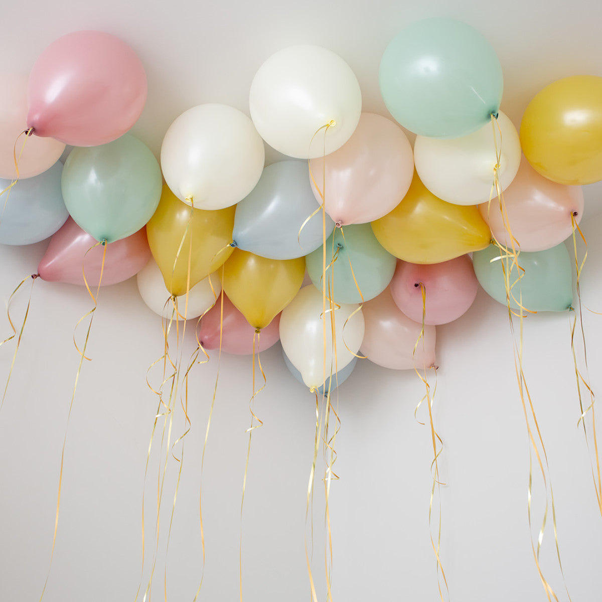 Retro Pastel Bloom Helium Ceiling Balloons – Perfect Spring Party Decor in Dubai