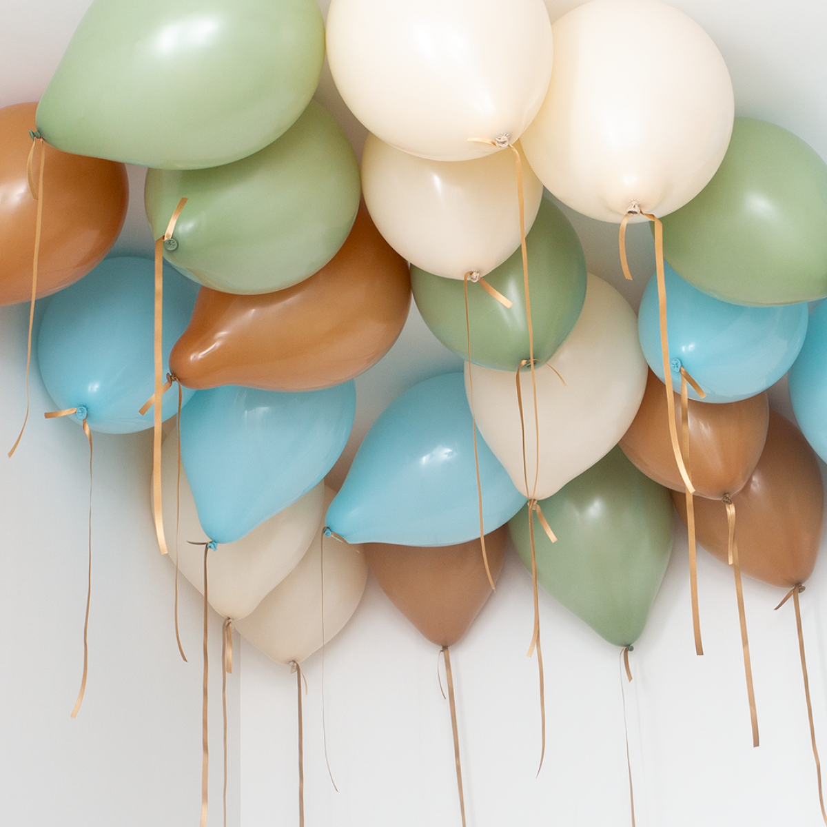 Safari Cubs Ceiling Balloons – Jungle-Themed Fun Delivered Across Dubai