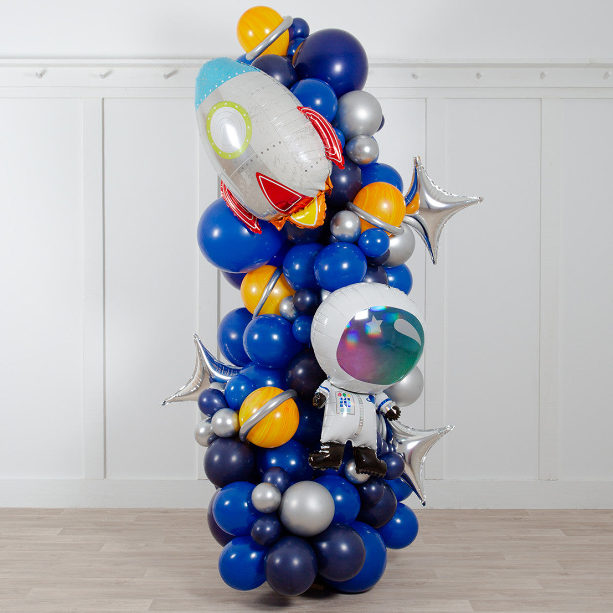 Jungle Party &amp; Space Party Balloon Pillars